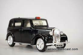 1958 London Taxi (Mercedes-Benz 170V), Black 1:43 Diecast Model Car by ERTL