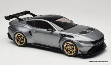 2025 Ford Mustang GTD, Gray 1:18 Diecast Model Car by IXO