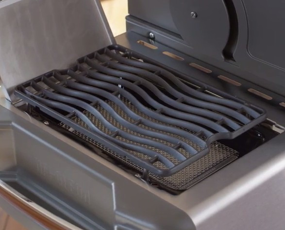 Napoleon Prestige 500 Gas Grill w/IR Side & Rear Burners
