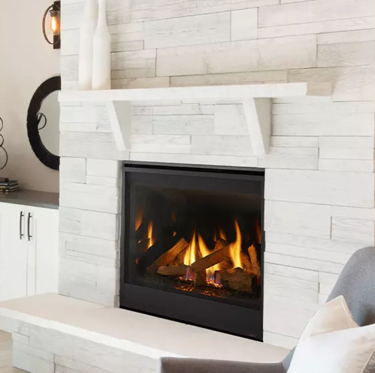 Majestic Quartz 32" Gas Fireplace Majestic Quartz 32" Gas Fireplace