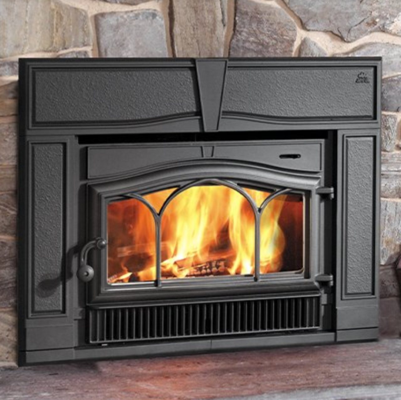 Jotul C 550 V2  Wood Insert with Cast Iron Surround