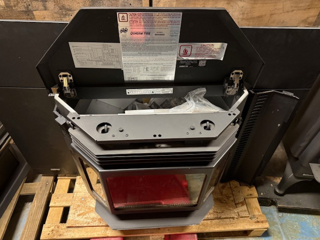 Quadra-Fire Classic Bay 1200i Pellet Insert