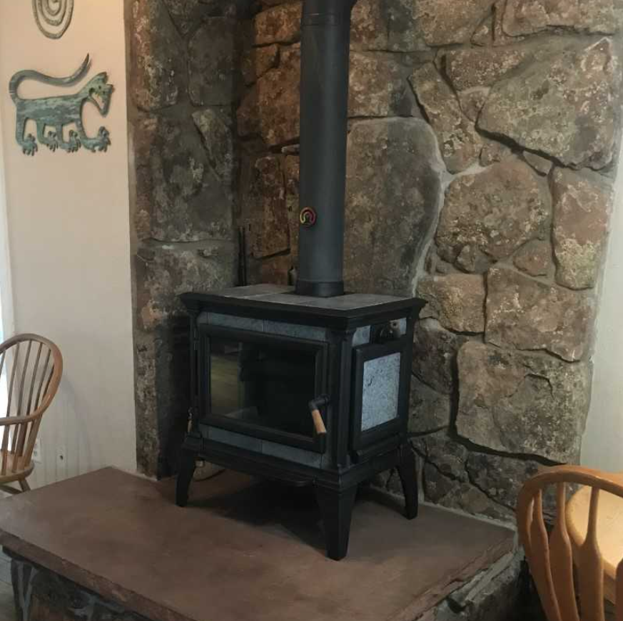 Hearthstone Heritage 8024 Wood Stove TruHybrid