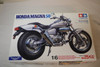TAM16028 Tamiya 1/6 Honda Magna 50