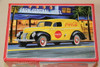 AMT1161 - AMT 1/25 '40 Ford Sedan Delivery w base   PREOWNED10118525