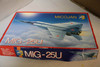 CDR72014 - Condor 1/72 Micojan MiG-25U/PU  WWHP112574