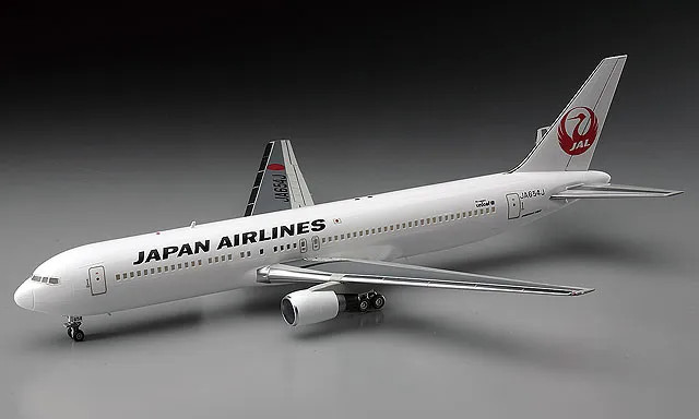 HAS10713 - Hasegawa 1/200 Boeing 767-300ER - Japan Airlines