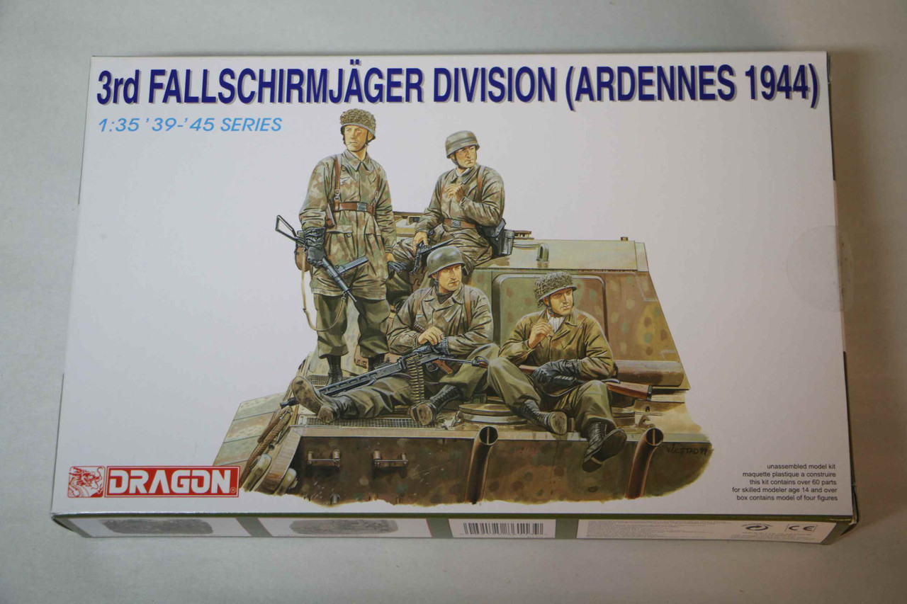 DRA6113 - Dragon - 1/35 3rd Fallschirmjager Division (ARDENNES 1944)