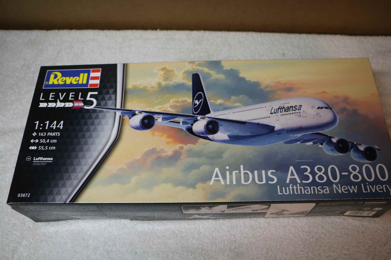 Revell プラモデル Airbus A380-800 Lufthansa Revell Airbus A380-800 Lufthansa 
