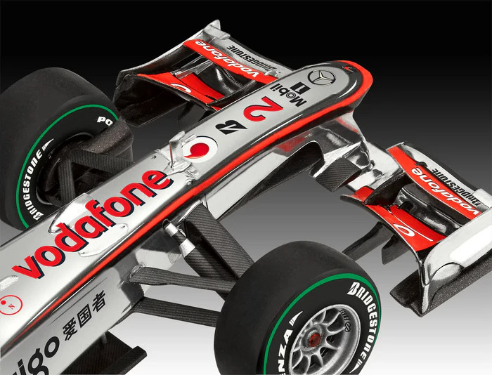 RAG07096 - Revell - 1/24 Vodafone McLaren MP4-25 Hamilton