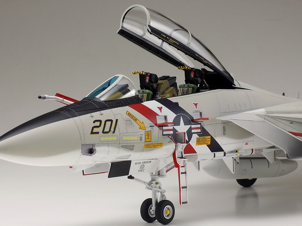 TAM61114 - Tamiya - 1/48 Grumman F-14A Tomcat *new tool 2016*
