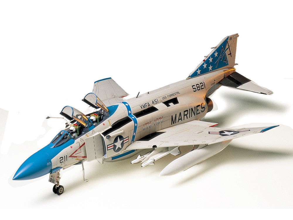 TAM60306 - Tamiya - 1/32 McDonnell Douglas F-4J Phantom II USN