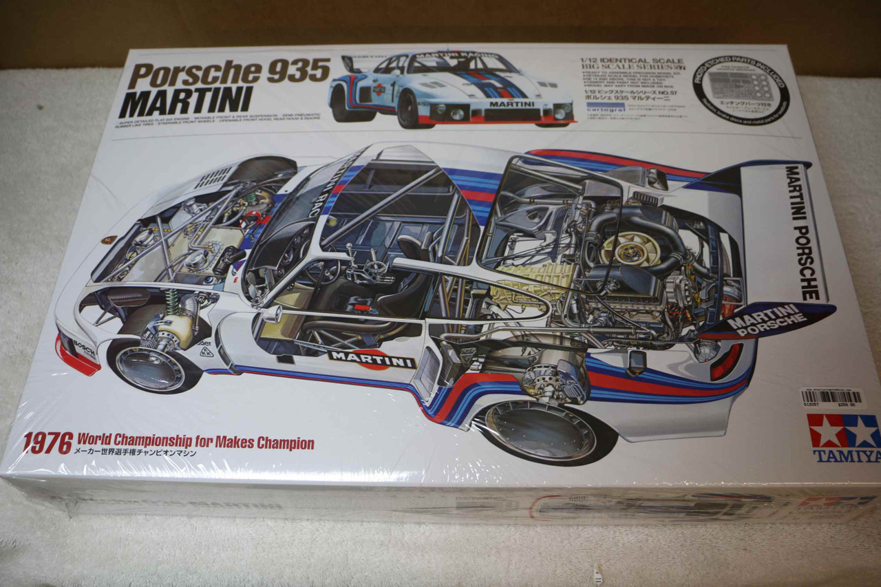 TAM12057 - Tamiya - 1/12 Porsche 935 Martini