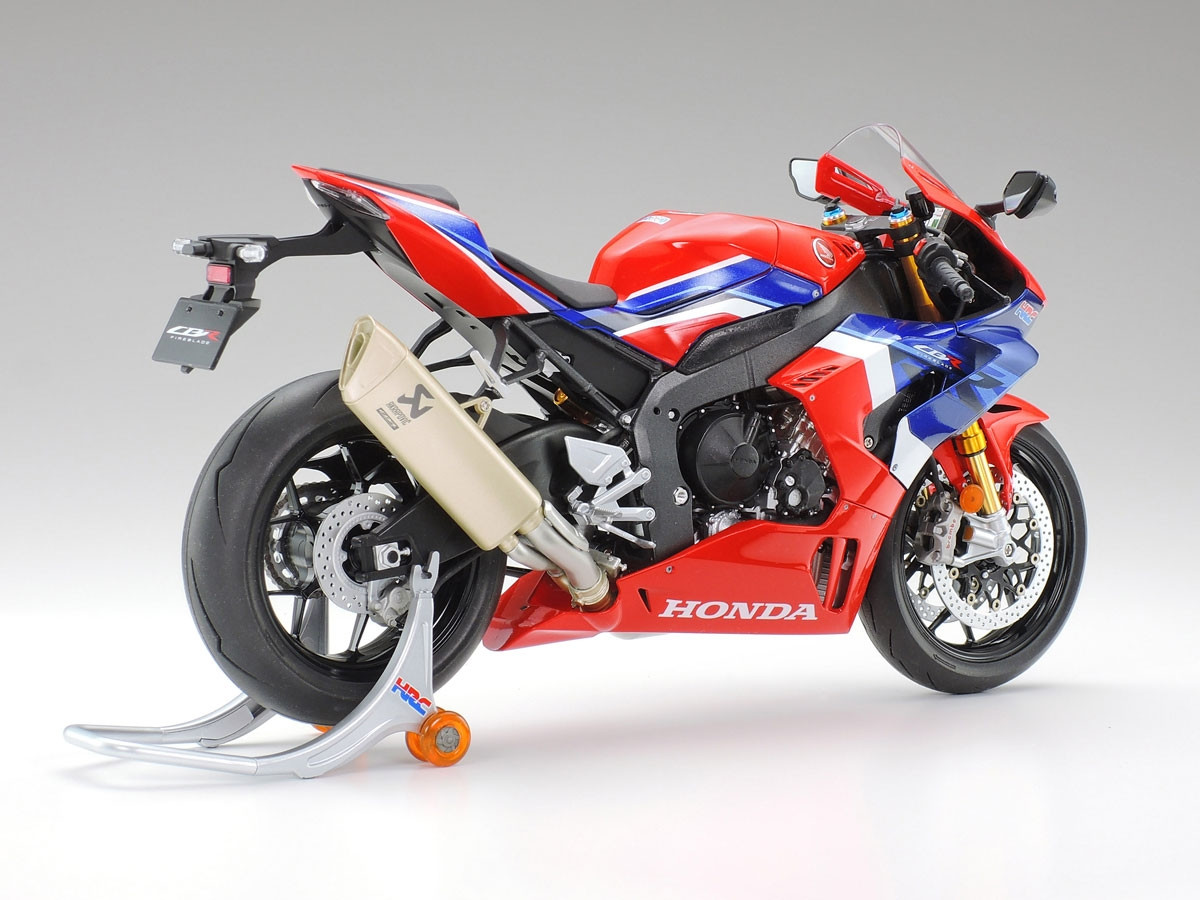 TAM14138 - Tamiya - 1/12 Honda CBR1000RR-R Fireblade SP