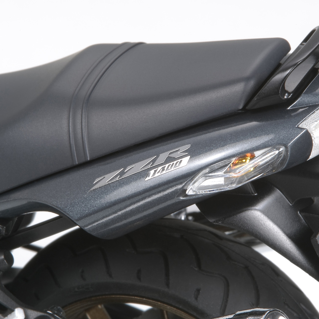 TAM14111 - Tamiya - 1/12 Kawasaki ZZR1400