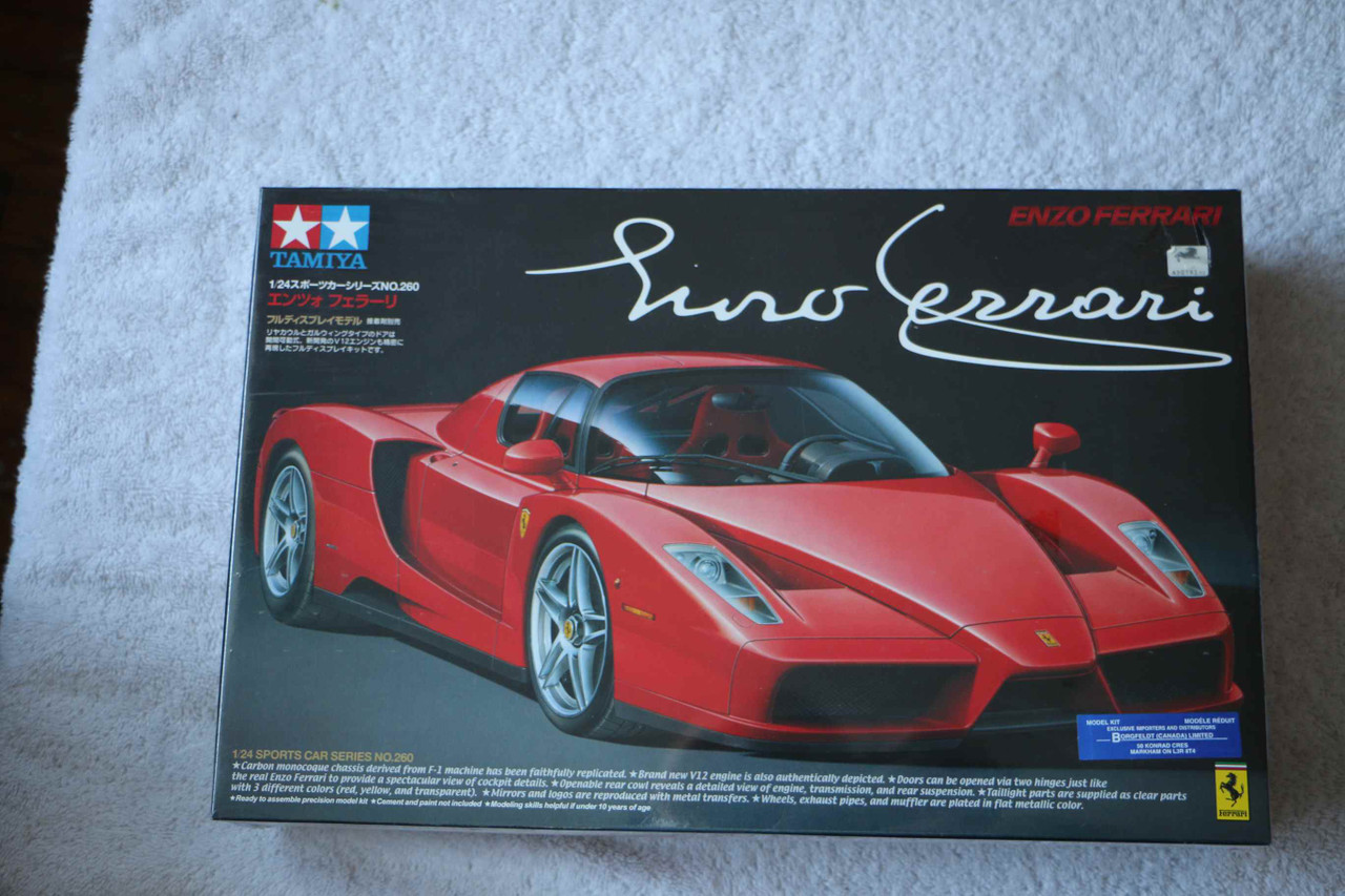 TAM24260 - Tamiya - 1/24 Ferrari Enzo