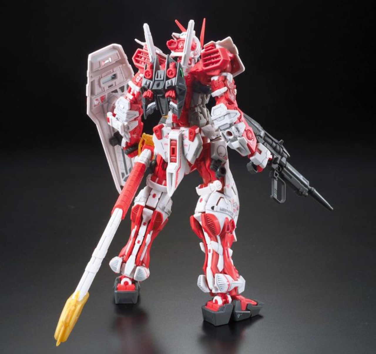 BAN5061618 - Bandai RG 1/144 Gundam Astray Red Frame