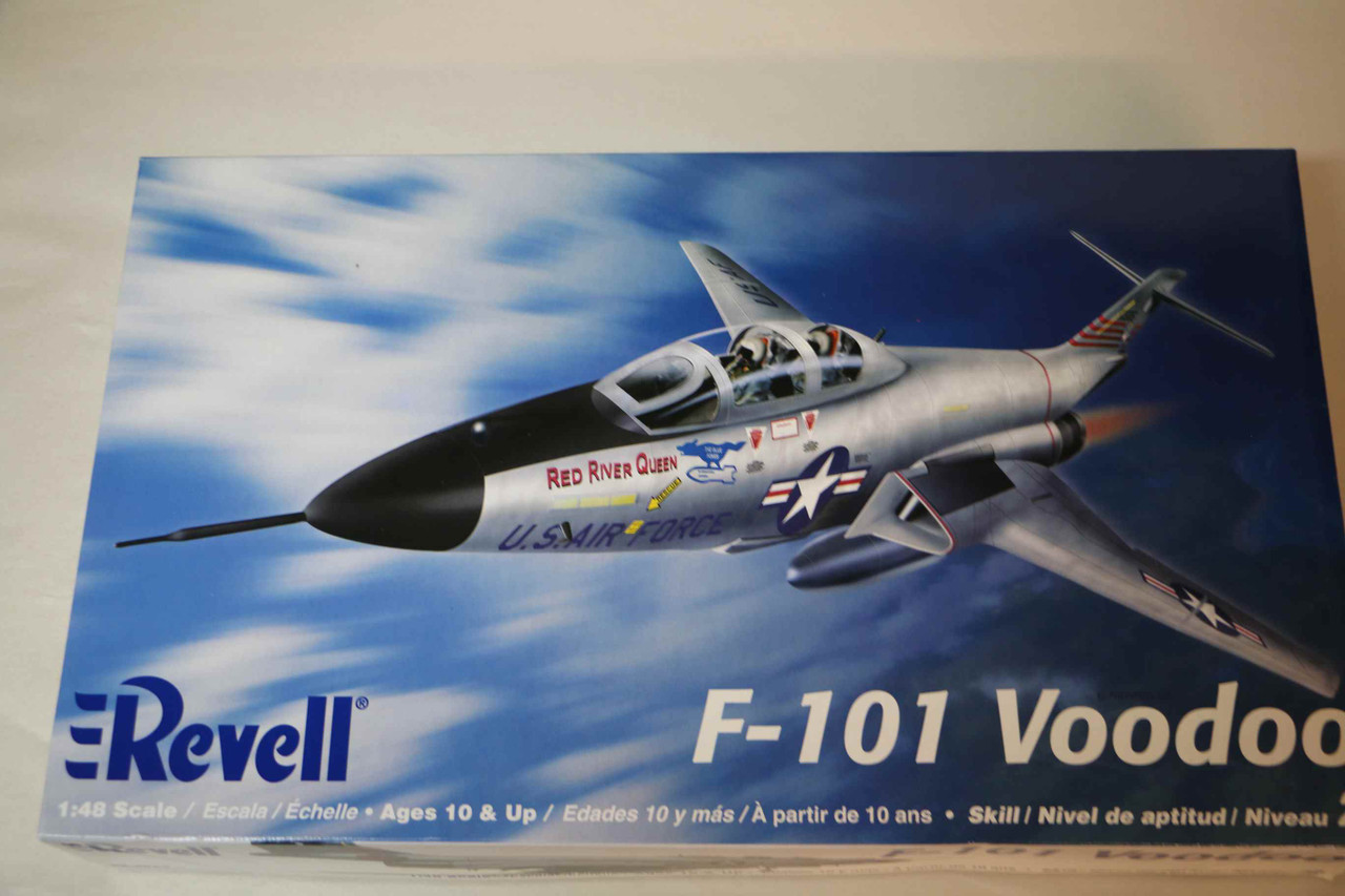 RMX5853 - Revell 1/48 F-101 Voodoo