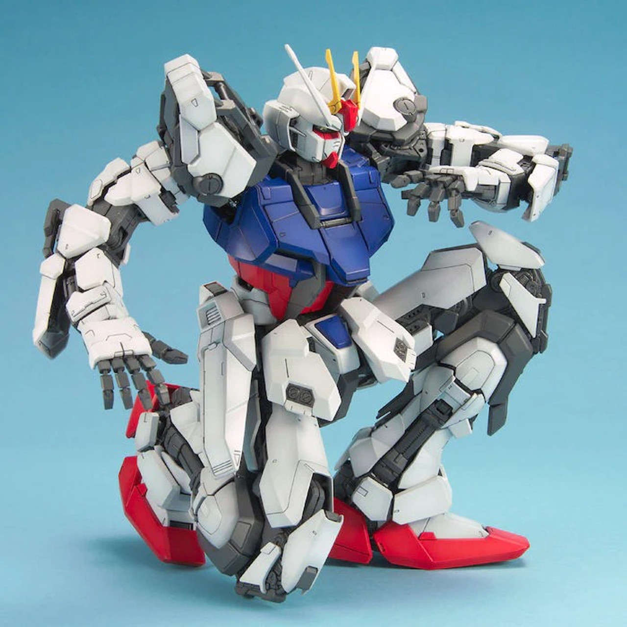 BAN5063054 - Bandai Perfect Grade 1/60 GAT-X105 Strike