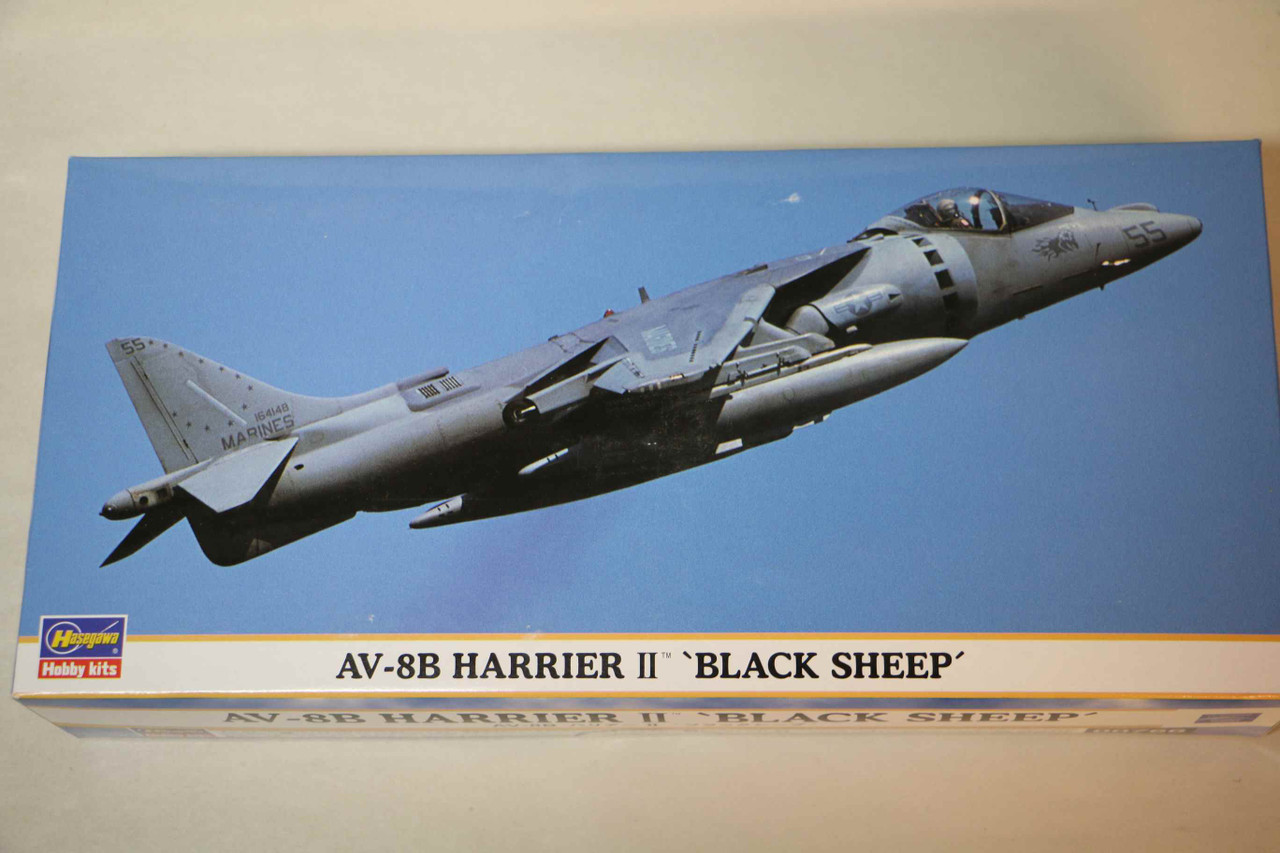 HAS00766 - Hasegawa 1/72 AV-8B Harrier II 'Black Sheep