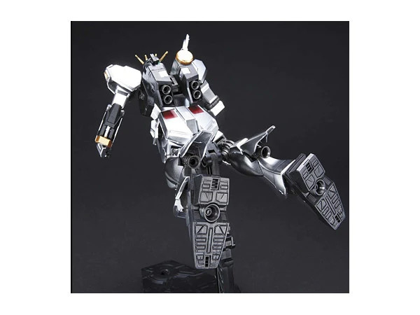 BAN5055613 - Bandai HG 1/144 #86 Nu Gundam Metallic Coating Ver