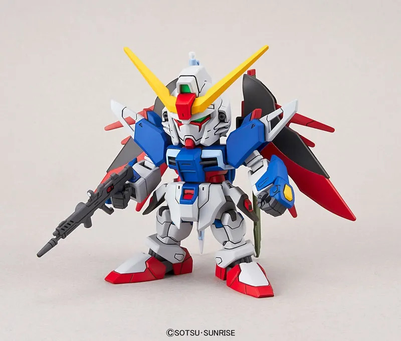 BAN5065623 - Bandai SD EX-Standard ZGMF-X42S Destiny Gundam