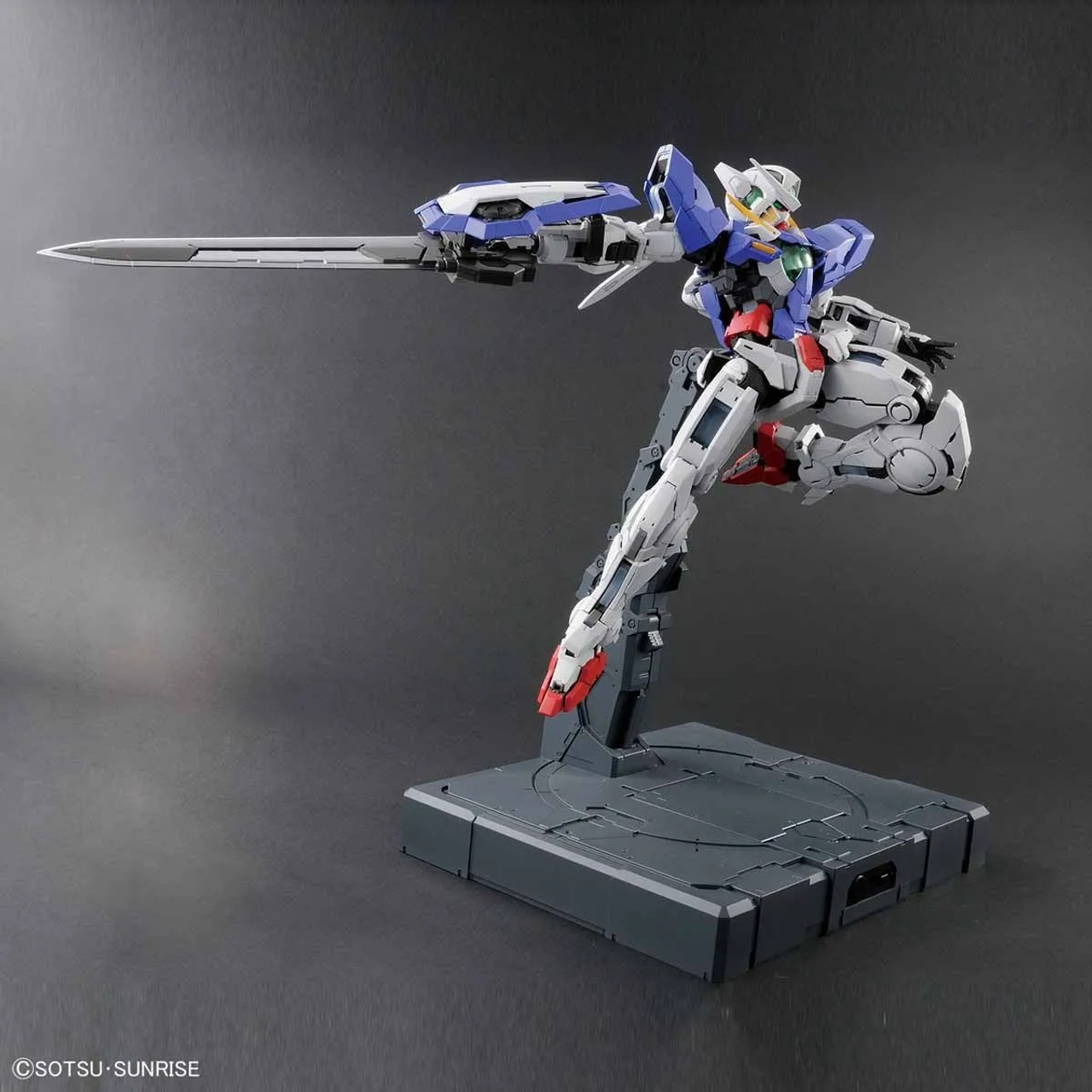 BAN5063057 - Bandai PG 1/60 Gundam Exia - Wheels and Wings