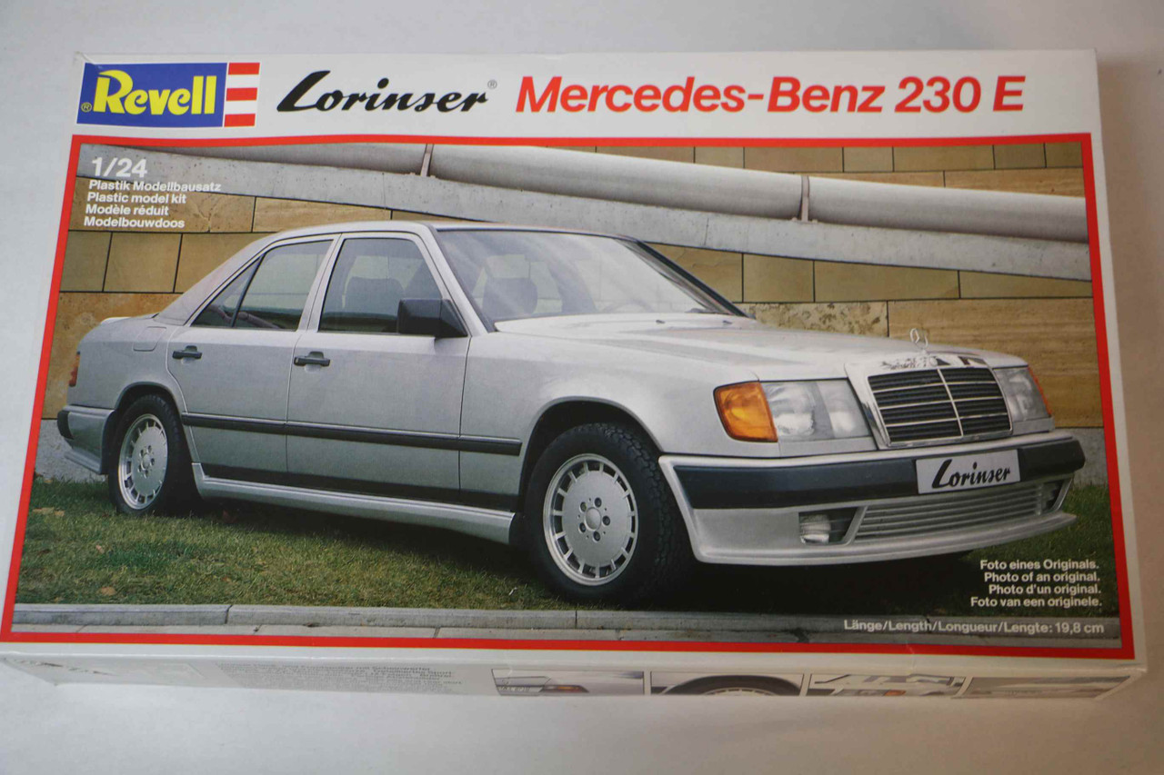 Revell 1/24 Mercedes-Benz 230E Lorinser