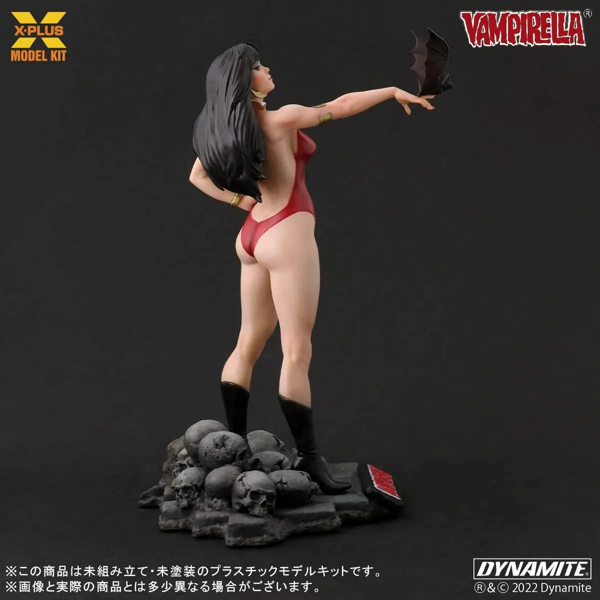 XPL200212TP - X Plus - 1/8 Vampirella Jose Gonzalez Edition