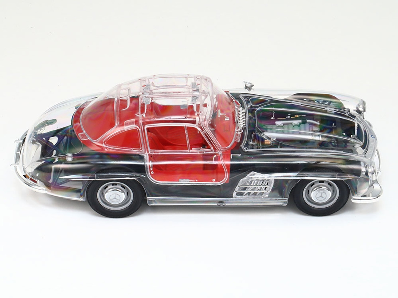 TAM24366 - Tamiya 1/24 Mercedes-Benz 300 SL Full View