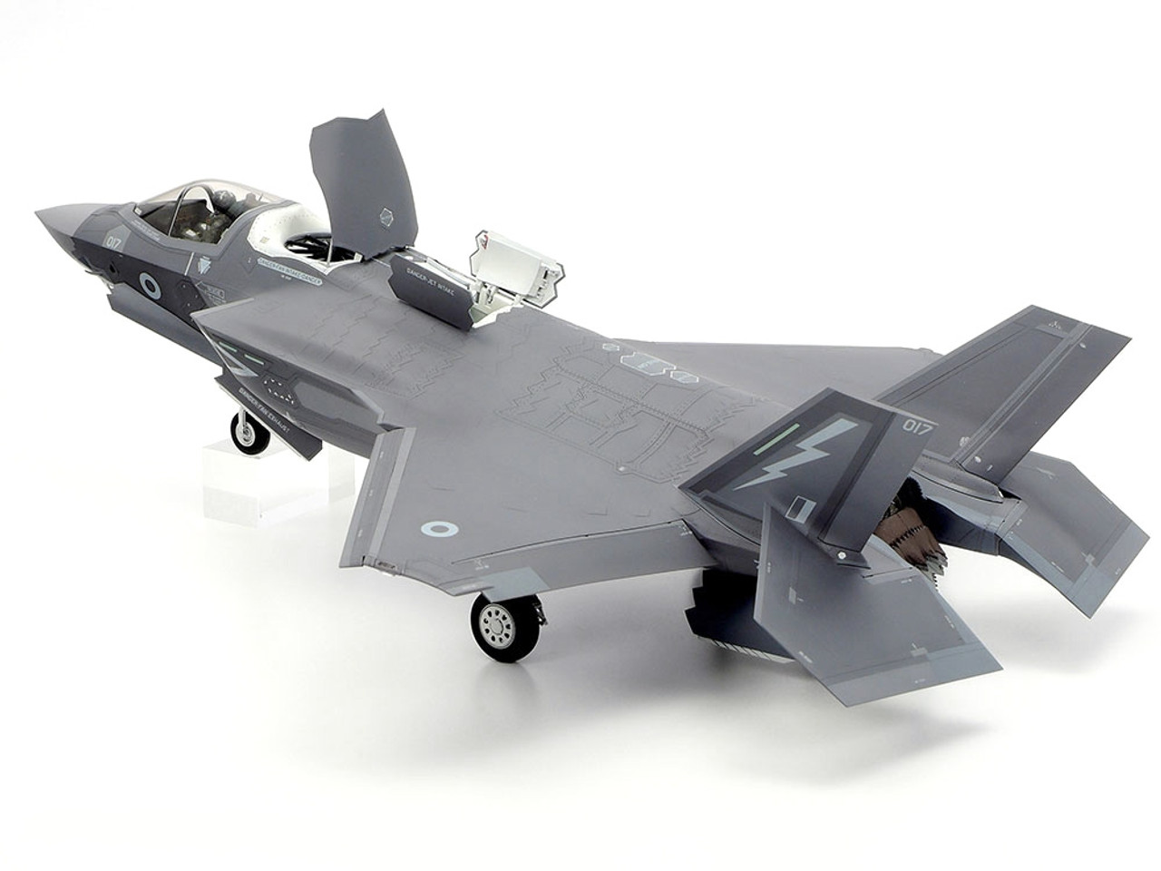 61125 - Tamiya 1/48 Lockheed Martin US F-35B Lightning II