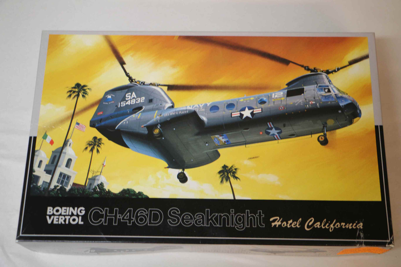 7AH2 - Fujimi 1/72 Boeing Vertol Seaknight CH-46D Hotel California
