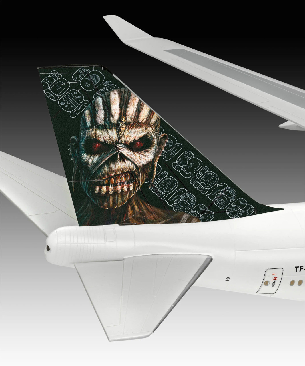 RAG03780 - Revell 1/144 Boeing 747-400 Iron Maiden 