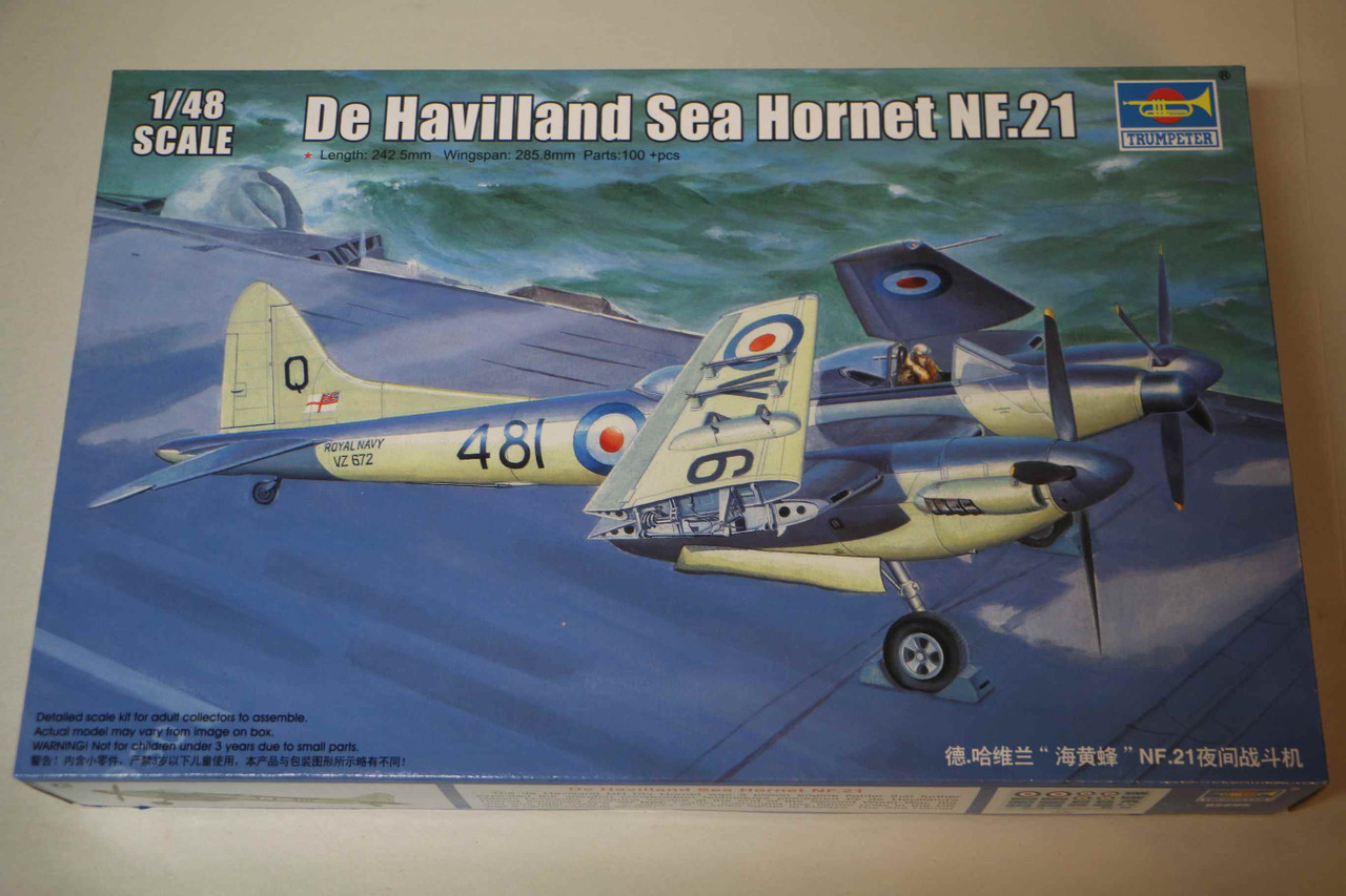02895 - Trumpeter 1/48 De Havilland Sea Hornet NF.21