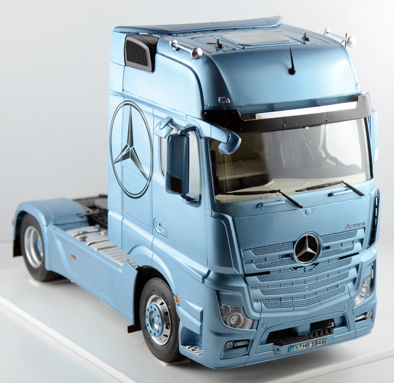 自動車 ITALERI MercedesBenz ActrosMP4GigaSpace ITA3905 - Italeri 1/24 MERCEDES BENZ ACTROS MP4 GIGASPACE - Wheels