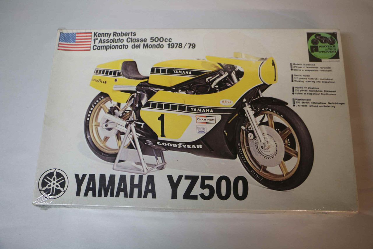 176 - Protar 1/9 Yamaha YZ500 Kenny Roberts 1 - PREOWNED