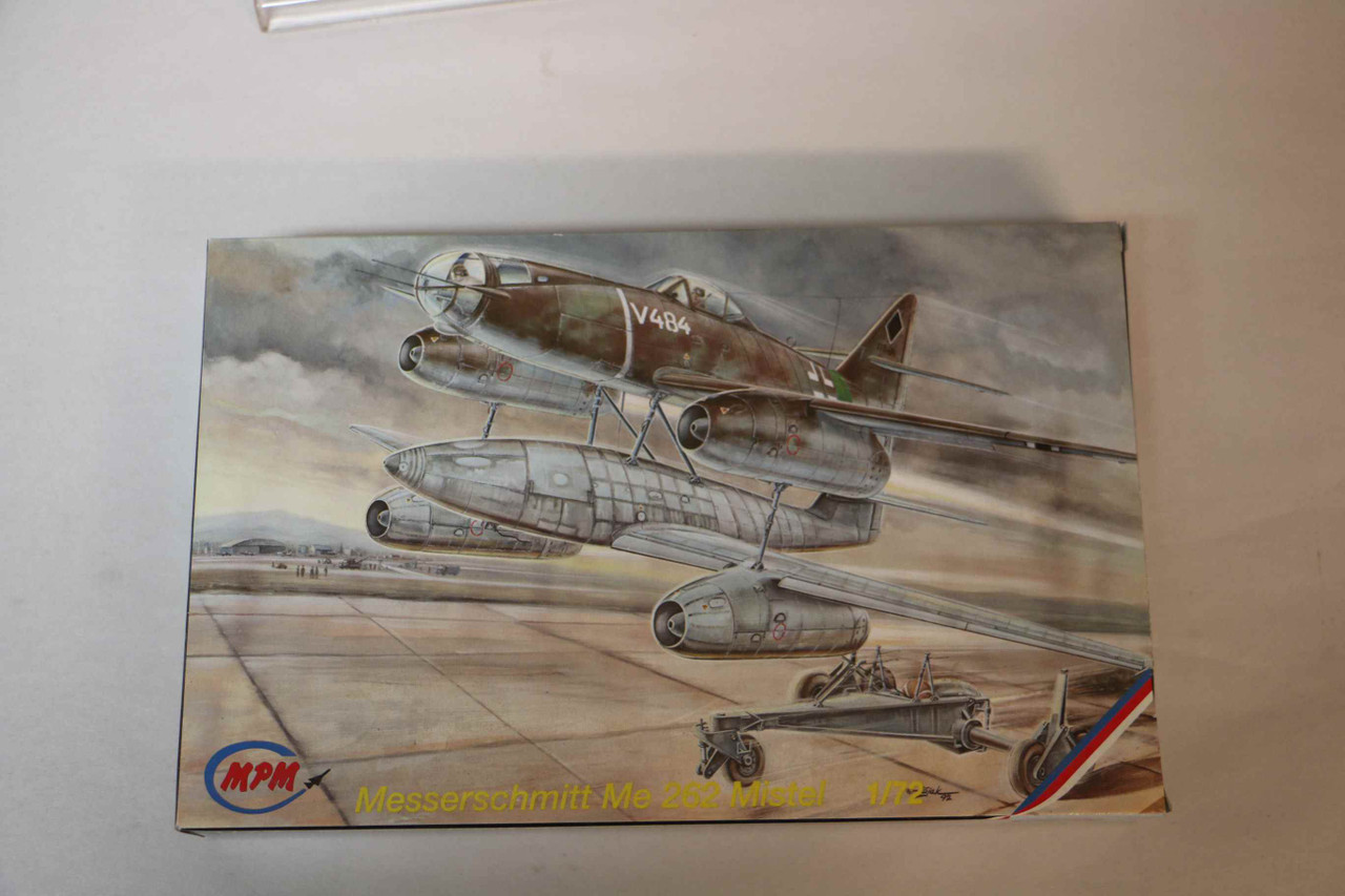 72112 - MPM 1/72 Messerschmitt Me 262 Mistel