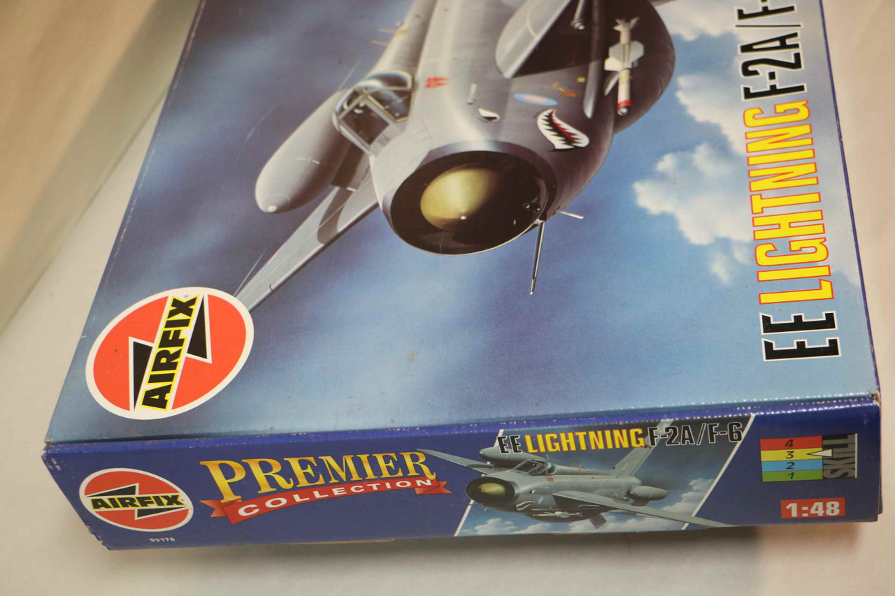 99178 Airfix 1/48 English Electric Lightning F2A/F6 Premier Collection