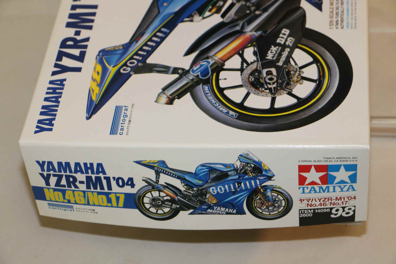 14098 - Tamiya - 1/12 Yamaha YZR-M1 '04 No.46/No.17