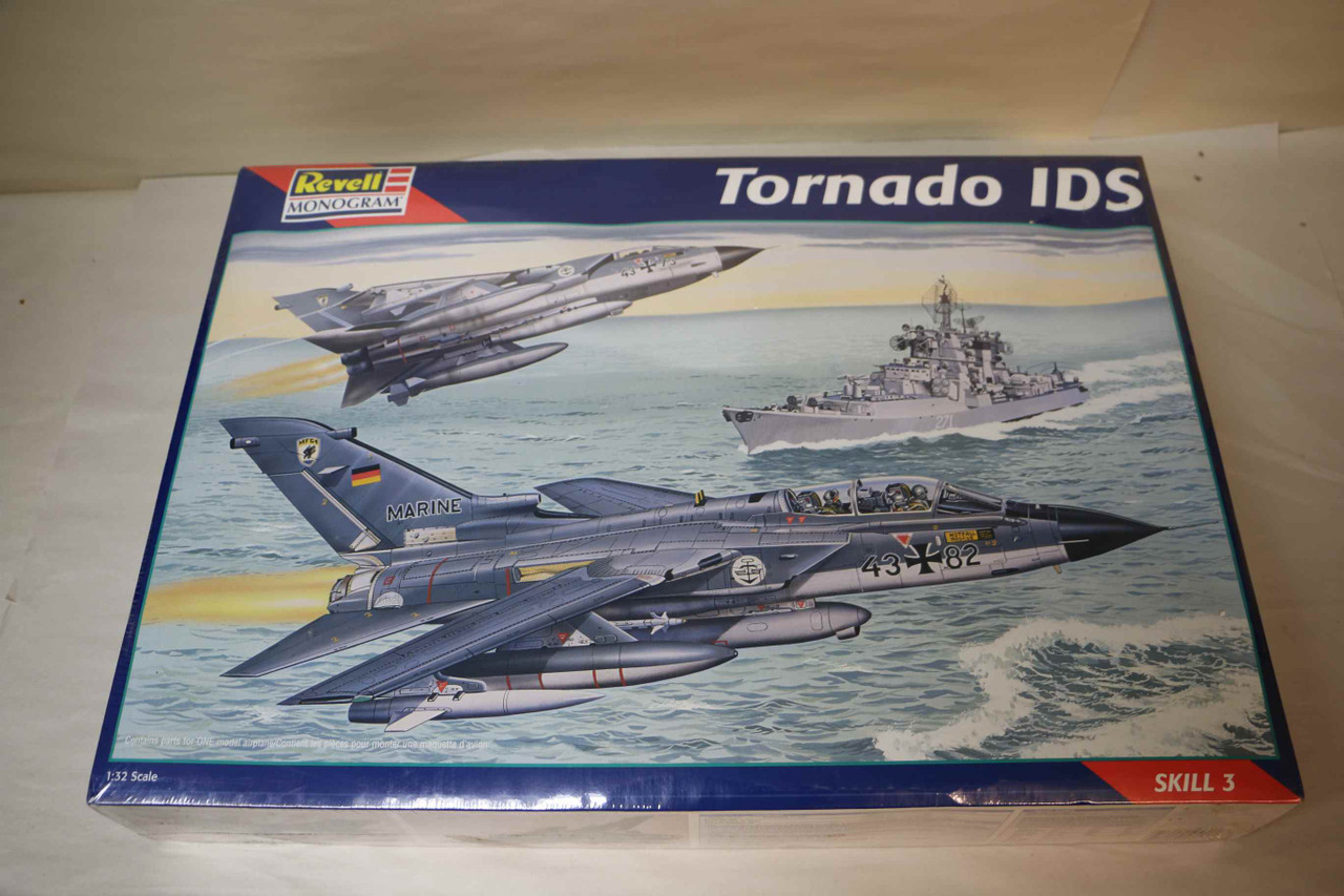 航空機・ヘリコプター Revell Monogram 1/32 Tornado IDS 85-4666 - Revell 1/32 Tornado IDS PREOWNED