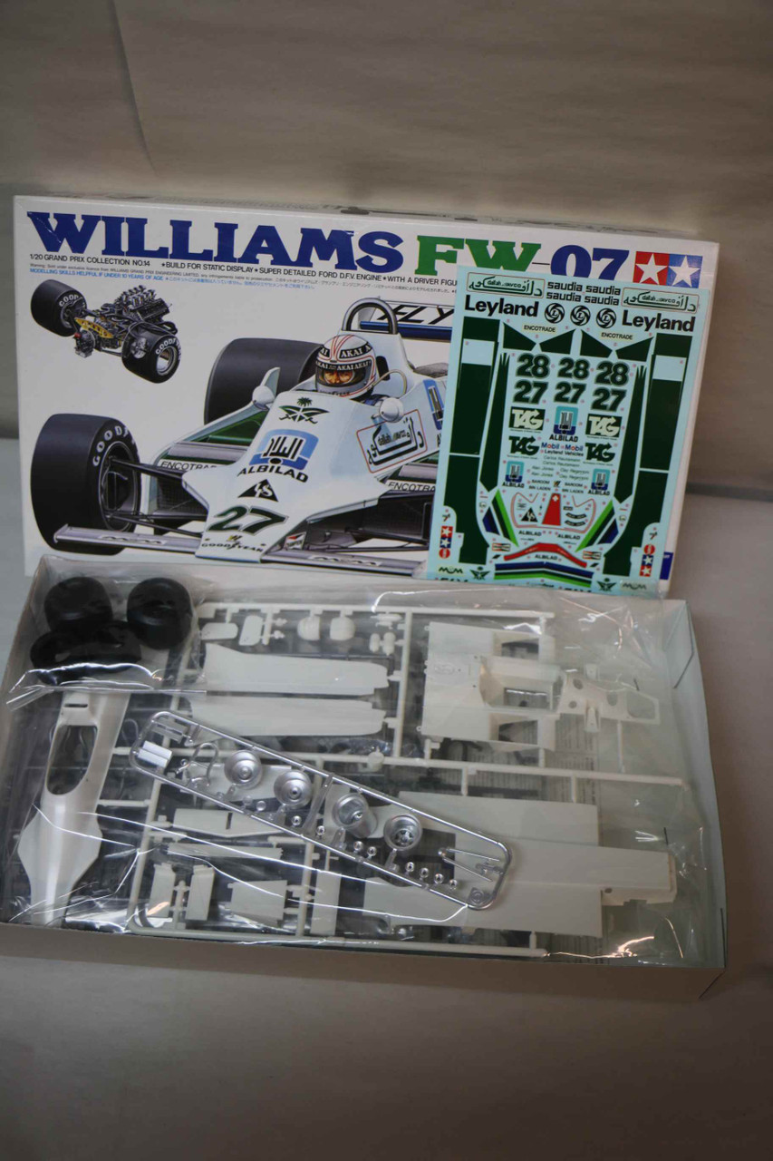 20014 - Tamiya - 1/20 Williams FW-07 WWHP