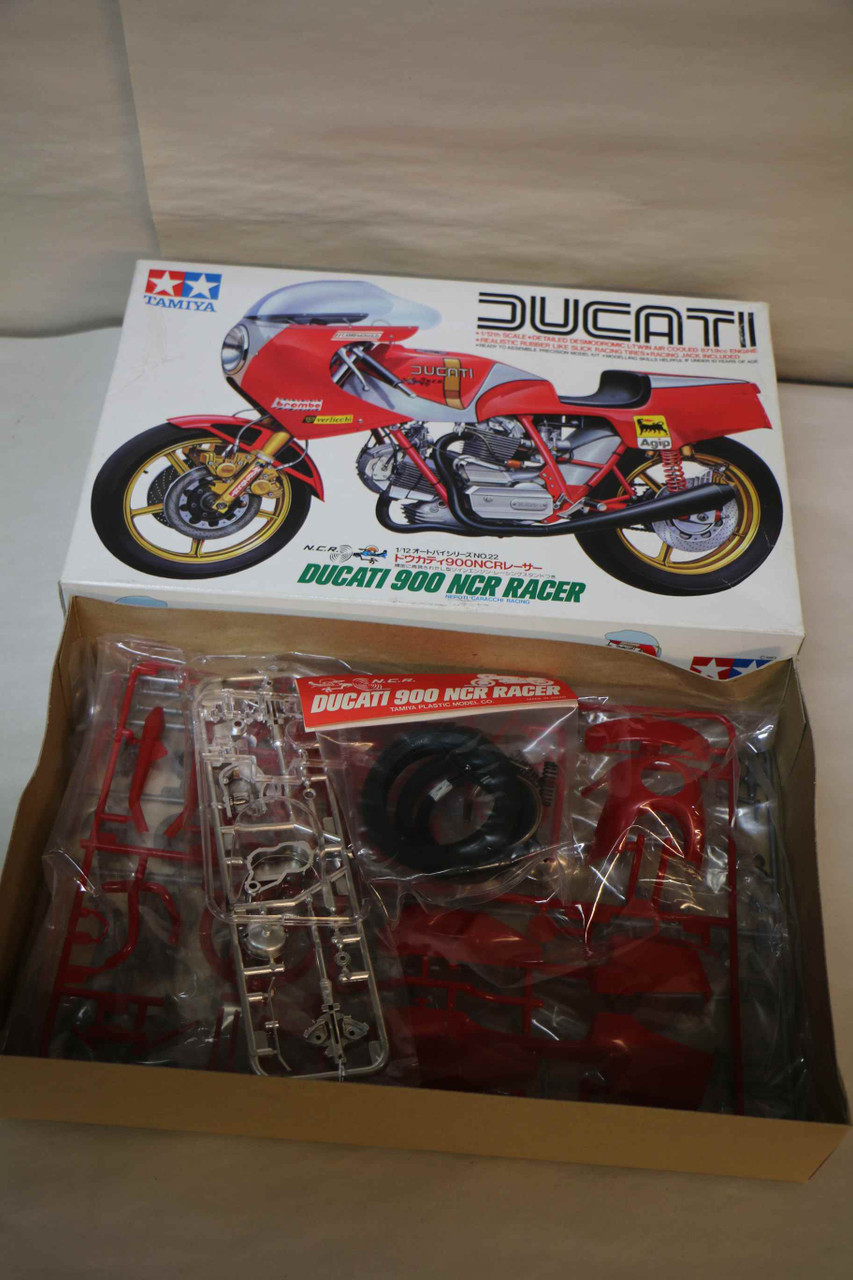 TAM14022 - Tamiya - 1/12 Ducati 900 NCR Racer WWHP112317 - Wheels