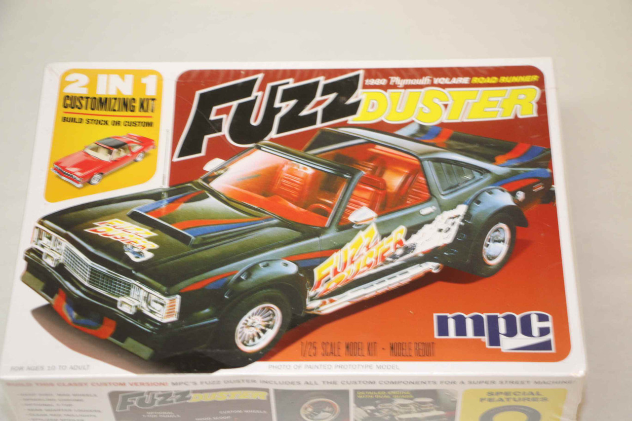843 - MPC - 1/25 1980 Plymouth Volare FUZZ DUSTER WWHP