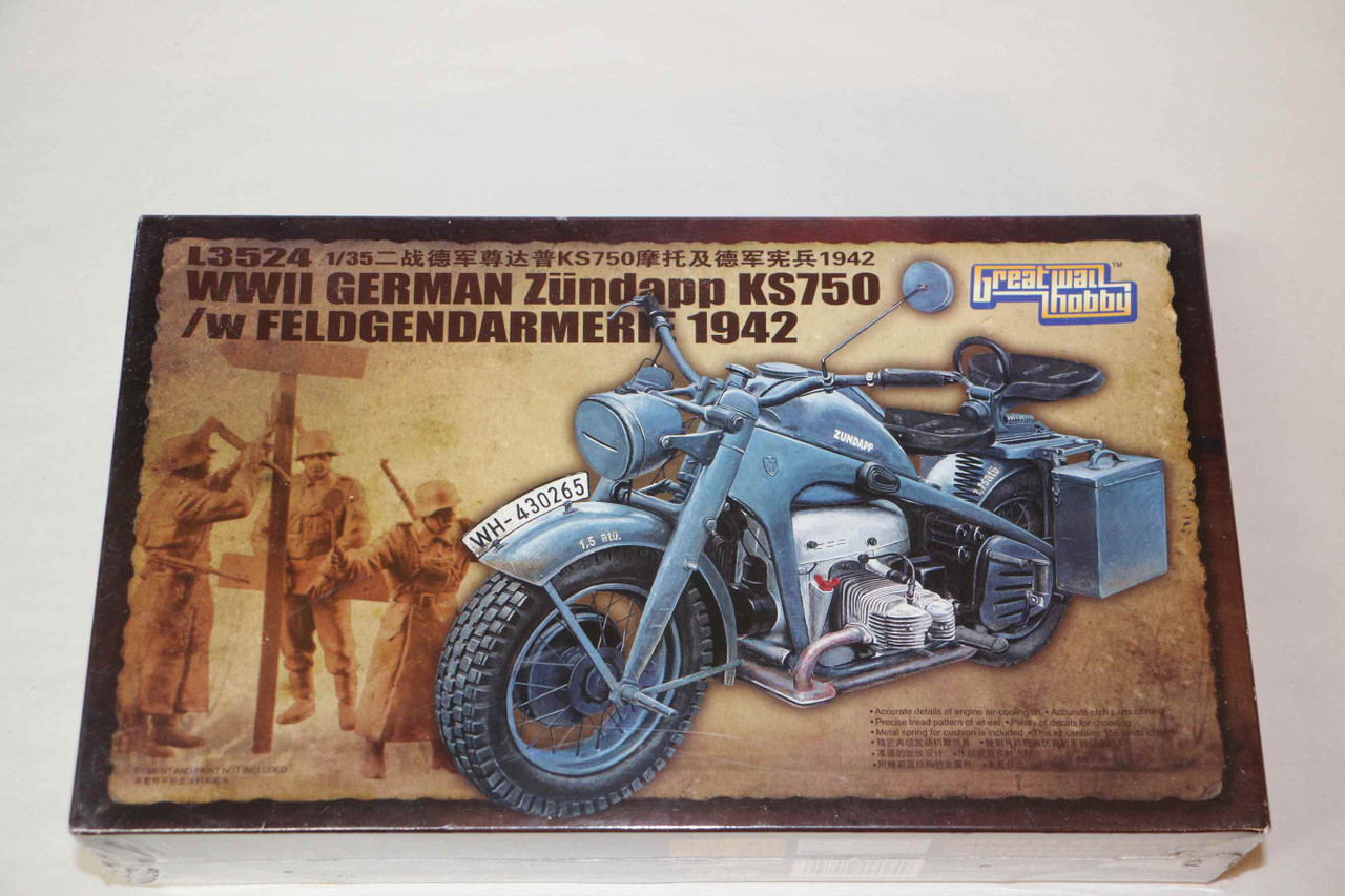 L3524 - Great Wall Hobby 1/35 WWII German Motorcycle Zündapp KS750