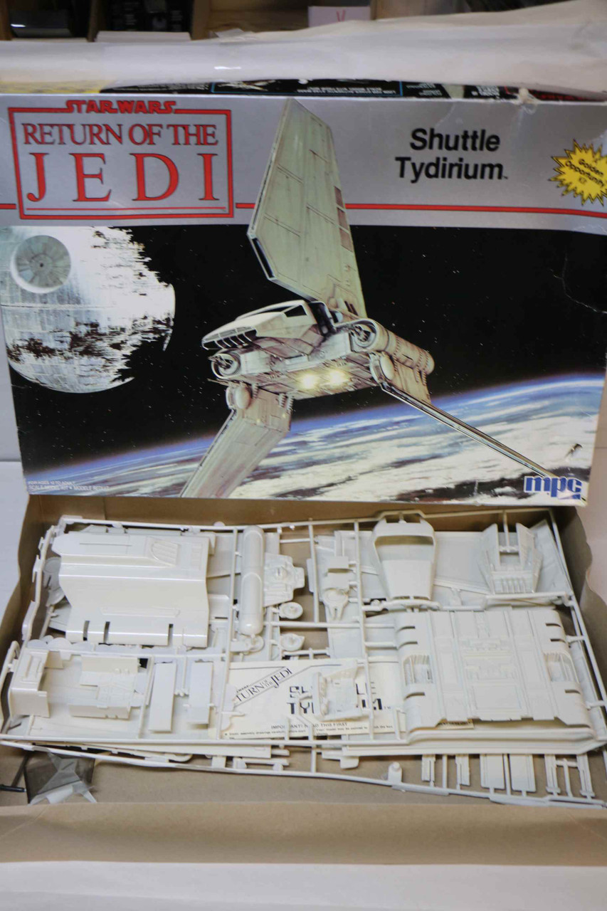 MPC 1/89 Star Wars Shuttle Tydirium (Pre-Owned) | Wheels & Wings