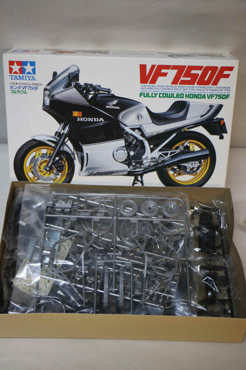 Tamiya 1/12 Honda VF750F Motorcycle Model Kit - Preowned