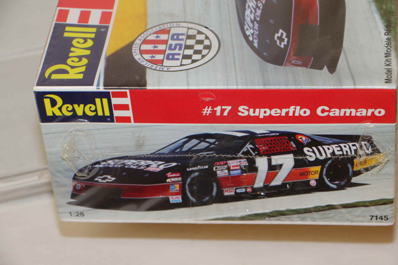 Revell 1/25 Darrell Waltrip #17 Superflo ASA Camaro 7145 Preowned
