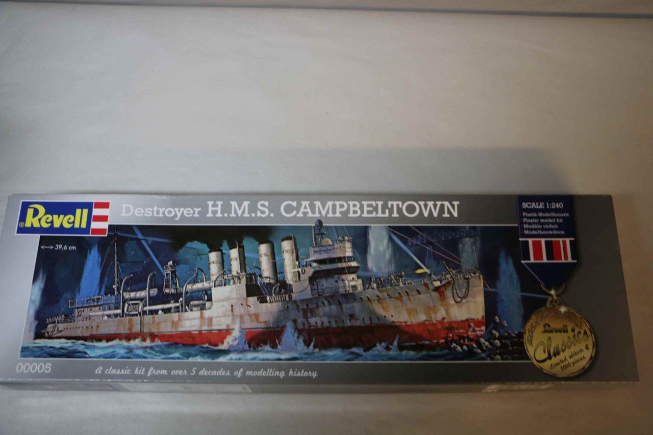 Revell 1/240 HMS Campbeltown Destroyer 00005 Preowned Resealed