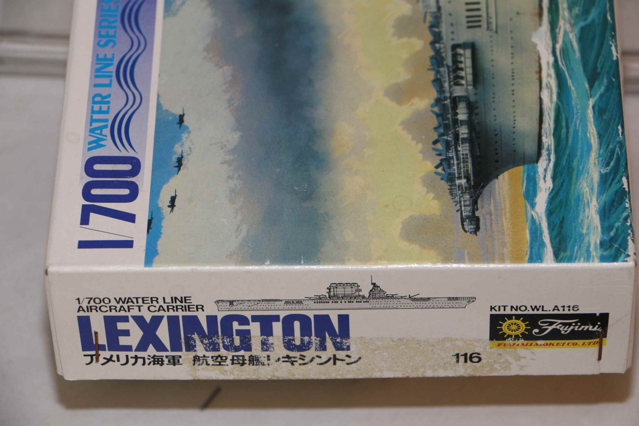 Fujimi 1/700 USS Lexington CV-2 Water Line Series 116 Preowned