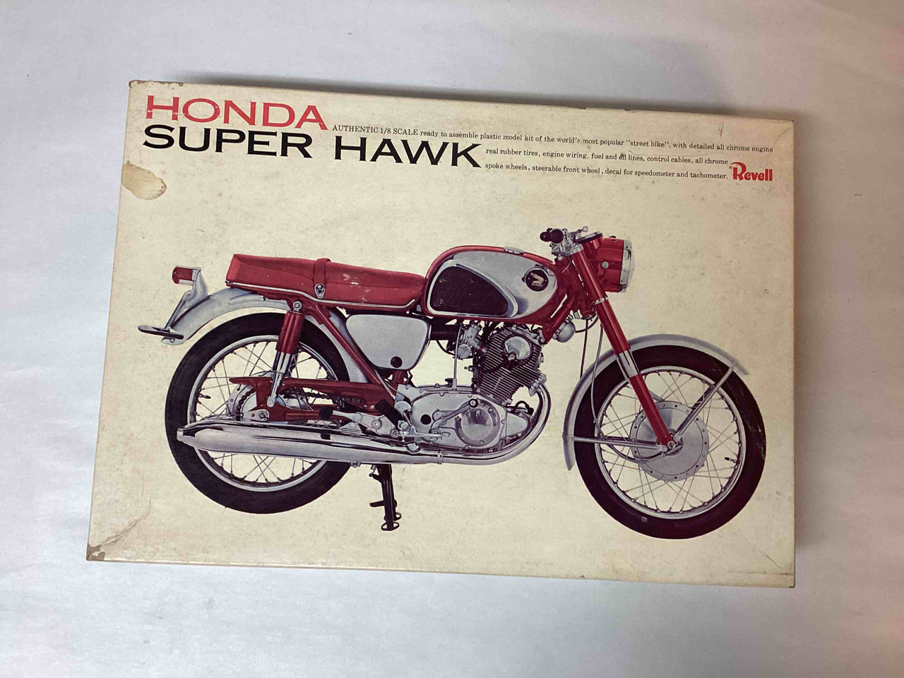 Revell 1/8 Honda CB77 Super Hawk Motorcycle MXH-1233 Resealed Mint